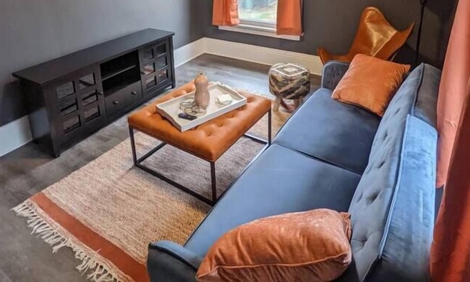Davenport Apartment | Top -Beautiful 1BR Ideal 4 traveling professionals