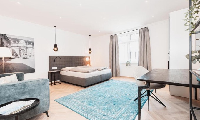 Wilten Apartment | Top Center-Apartment - Wohnung im Stadtzentrum in perfekter Lage & Balkon