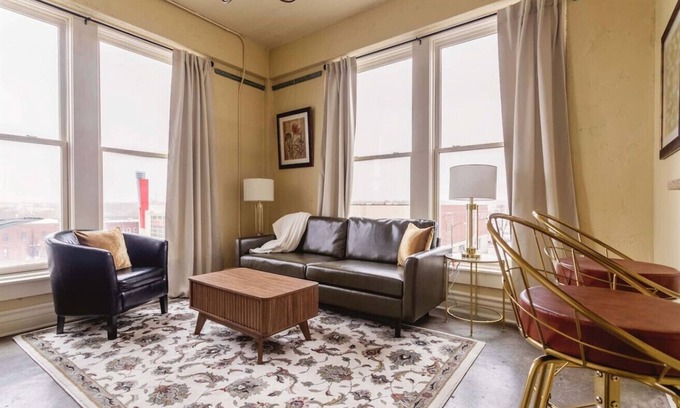 Downtown Springfield Apartment | Top Floor 2 Bedroom Loft Overlooking Downtown!