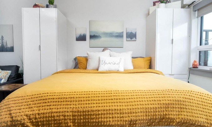 Vernon Apartment | Top Floor on Okanagan Lake with AC & Heated Pool