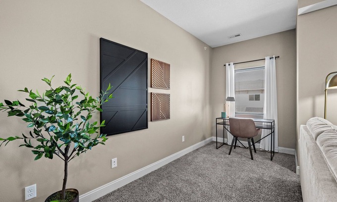 West Des Moines Apartment | Top Floor | Private Garage | Tanning, Gym & More!