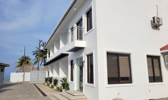 Sector 2 House | Top Floor stylish double with amazing view, part of Paseo Park,