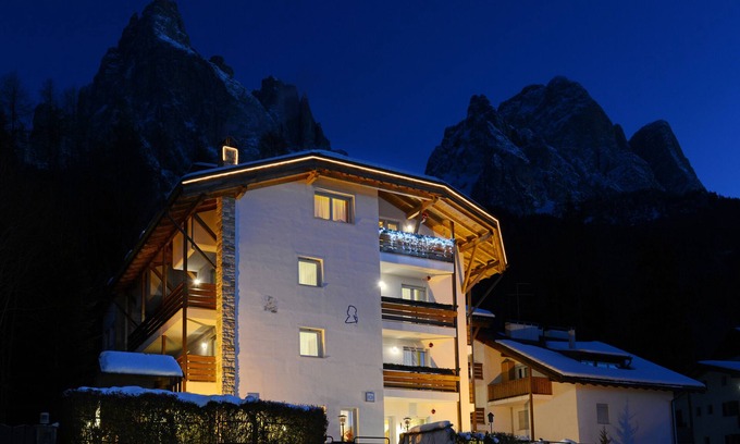 Siusi Condo | Top Located Alpin-Residence Amadeus* Luxury Alpine GEM for 4 Pax