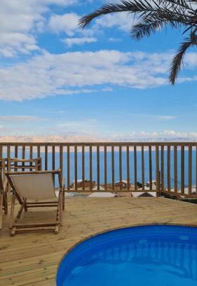 Metsoke Dragot Apartment | Top of the cliff apartments - Metzoke Dragot