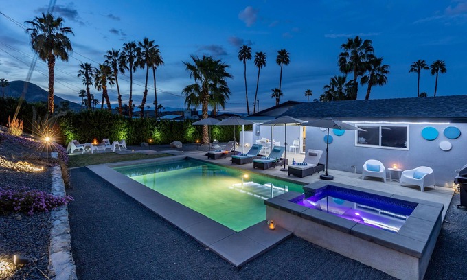 Cathedral City Cove House | Top of the Cove - Fun Retro Vibe & Stunning Pool!