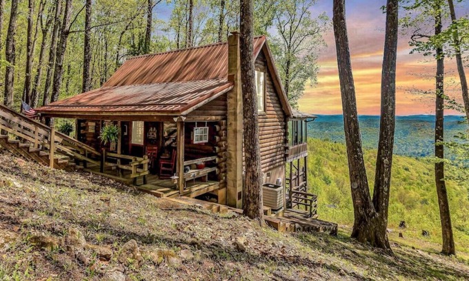 Purlear Cabin | Top of the Lump Cabin with Spectacular Views