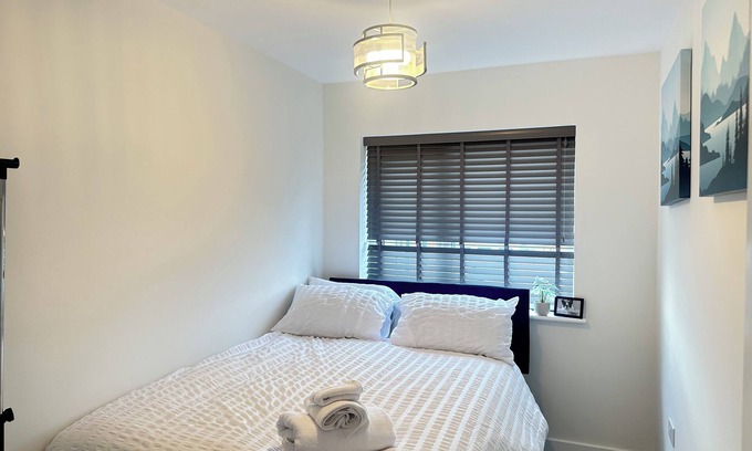 Wolverhampton House | Top of the range luxury 4 bedroom house