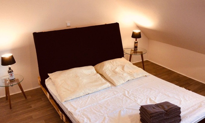 Dinslaken Condo | Top renovated apartment in Dinslaken