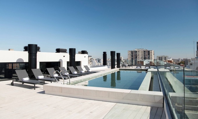 Nunez Condo | Top Rentals Nuñez