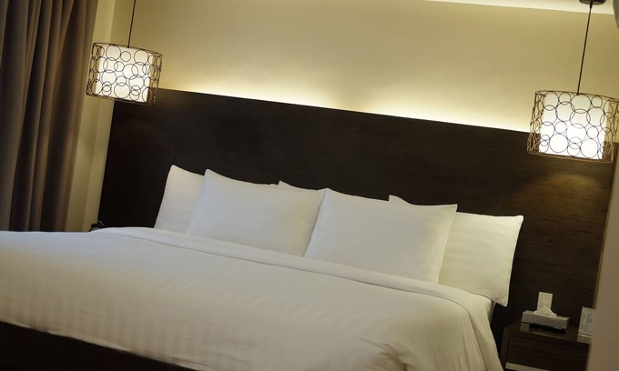 Cabanatuan Hotel | Top Star Hotel