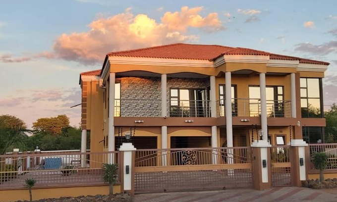 Kasane Bed & Breakfast | Top Stay Inn
