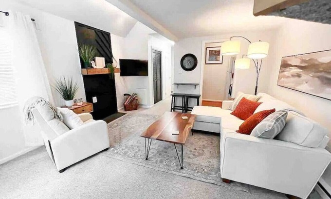 Claysburg Apartment | Top (third) floor loft condo. Full resort access.