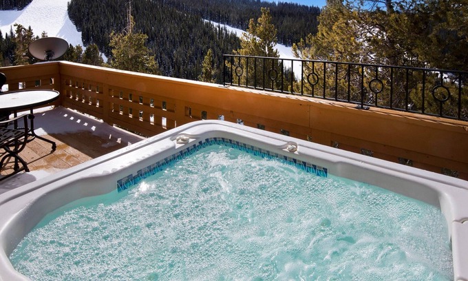 Vail Ski Chalet | Top Vacation Location | Laptop-friendly