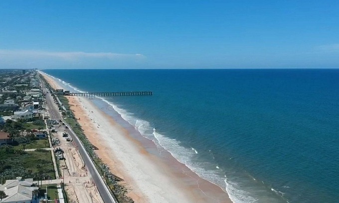 Flagler Beach Hotel | Topaz Motel