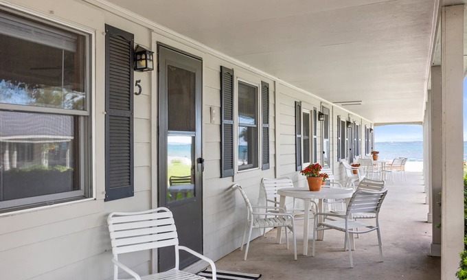 Traverse City Condo | Topico Cabin 5 Summar