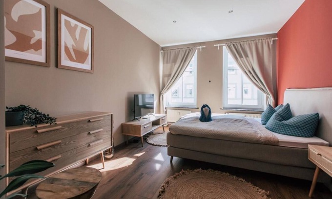 Sangerhausen Apartment | Topmodern - Ferienwohnung direkt am Rosarium