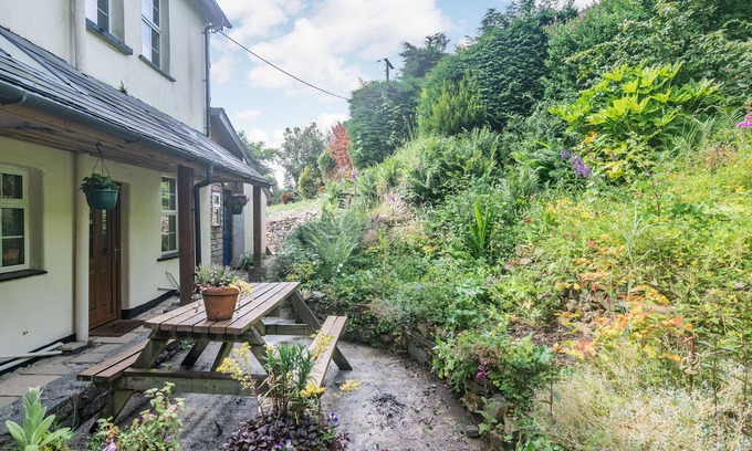 Okehampton Cottage | Tor View @ Fourwinds