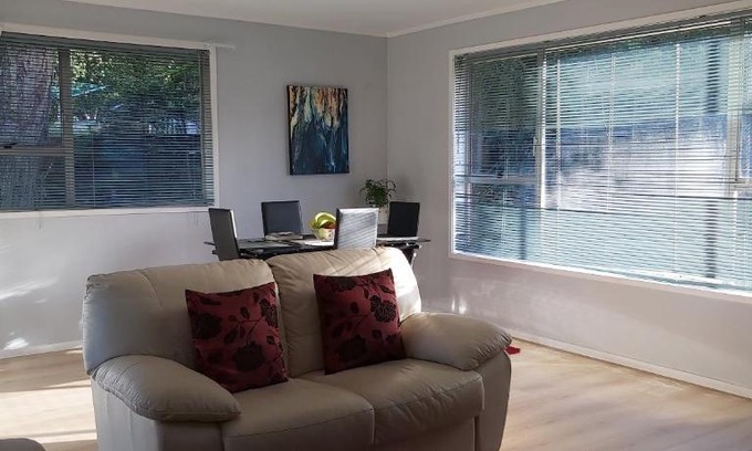 Torbay House | Torbay BnB