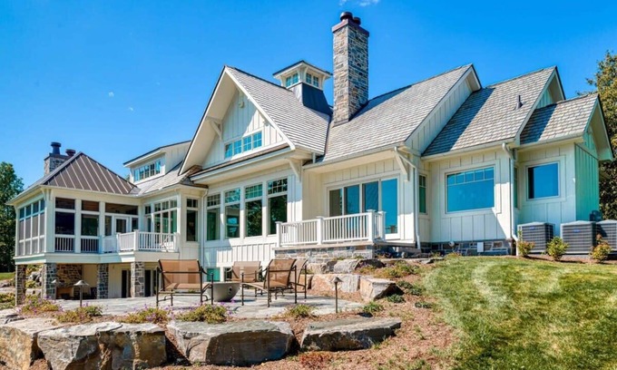 Kewadin House | Torch Lake Grand Ultimate Luxury Lake Home