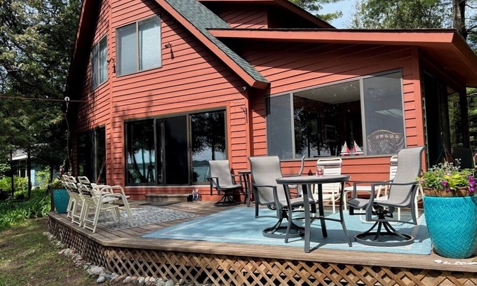 Bellaire Cottage | Torch Lake Waterfront Cottage - Your New Happy Place