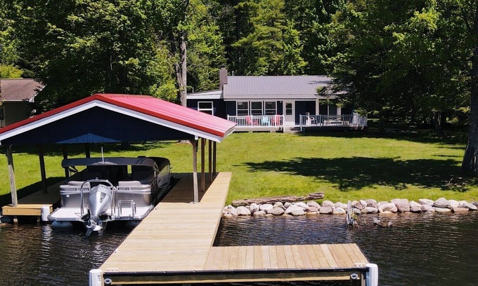 Rapid City Cottage | Torch River Cottage —Pontoon Boat Available!