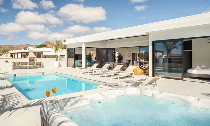 Puerto Calero Villa | Toro 1 | 3 bedroom villa where modern elegance meets ultimate relaxation
