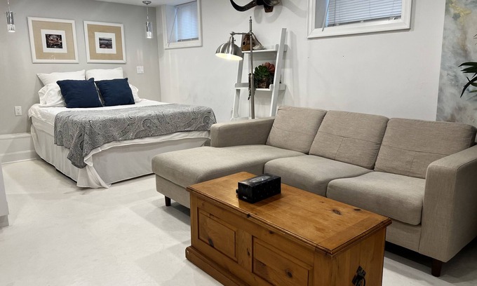 The Beaches House | Toronto Beaches Staycation! Steps to the Waters Edge