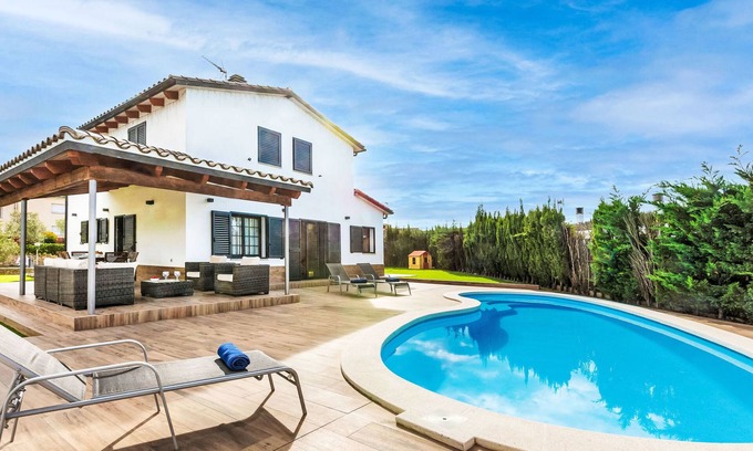 Puigventos House | Torre de Ven by Interhome