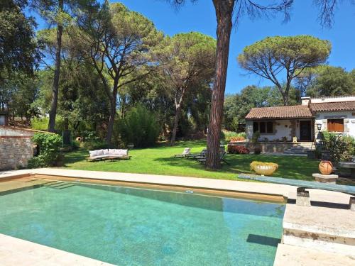 Llambilles House | Torre els Rosers villa familiar