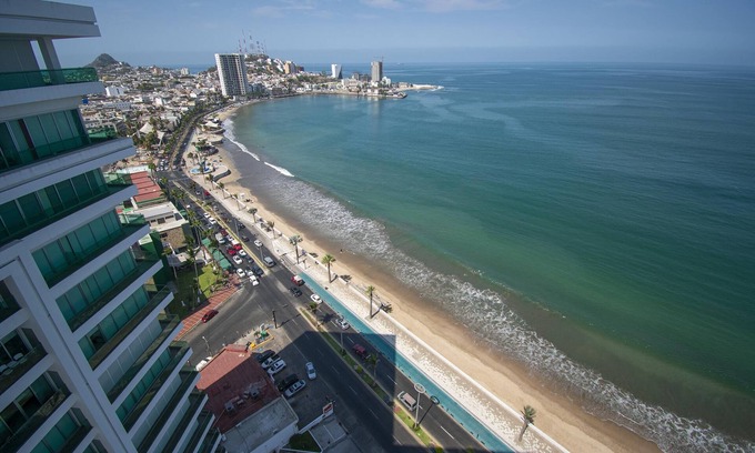 Mazatlan Condo | Torre eMe Penthouse Oceanview Condo #1507 with Pool