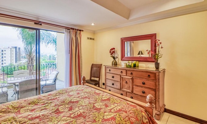 Escazu Apartment | Torres Colina