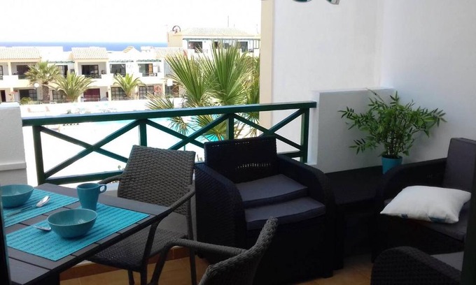 Caleta de Fuste Apartment | Torres del Castillo Ocean and Pool View