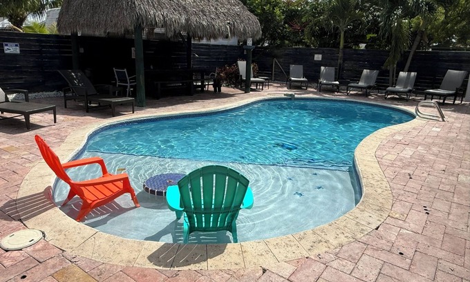 Royal Poinciana Villa | Total Oasis @ Private Villa in Hollywood FL for a large groups 3 Miles to beach