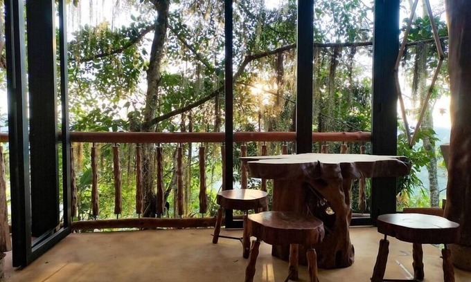 La Vega Cabin | Total Relaxation Beautiful Family Cabin with Swimming Pool