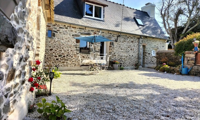 Lezardrieux Cottage | Totally renovated breton house 2 km from the beaches of lézardrieux
