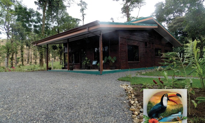 Katira House | Toucan's Nest-Pura Vidaville: Steps from Rio Celeste Waterfall & Nat'l Park