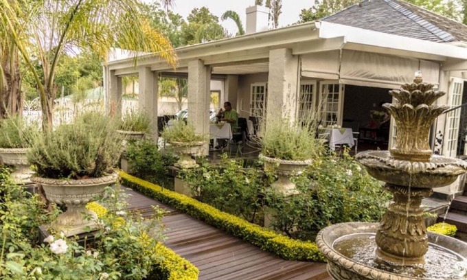 Baileys Muckleneuk House | Touch of Class Guest House