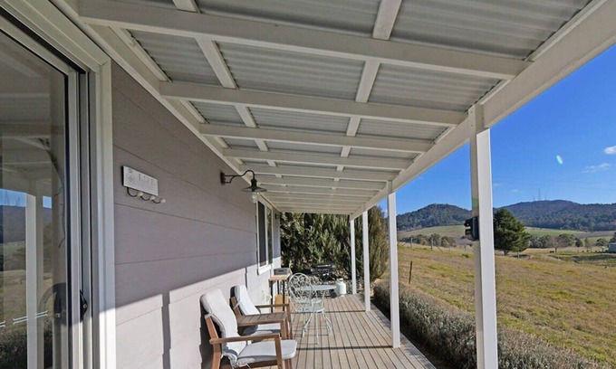 Canobolas Cabin | Towac Cabin 2- Modern Escape, Incredible Views