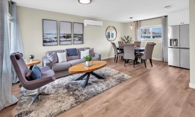 South Oceanside House | Tower 9 #6