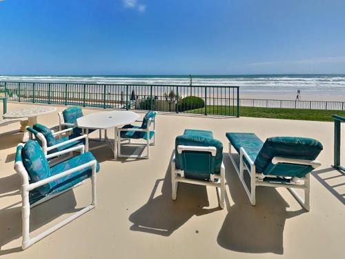 Ponce Inlet Apartment | Towers 2 - Ocean Towers 2102