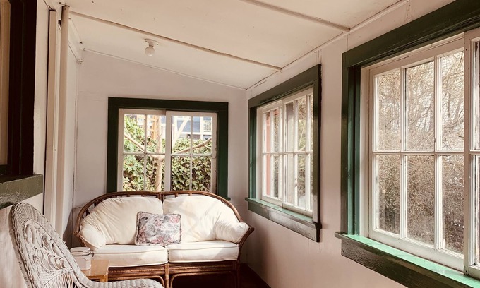 New Westminster House | Towle House 1006