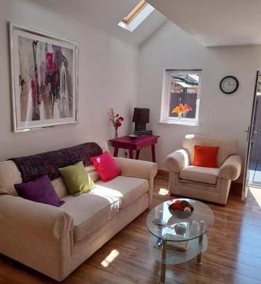 Tewkesbury House | Town centre cottage