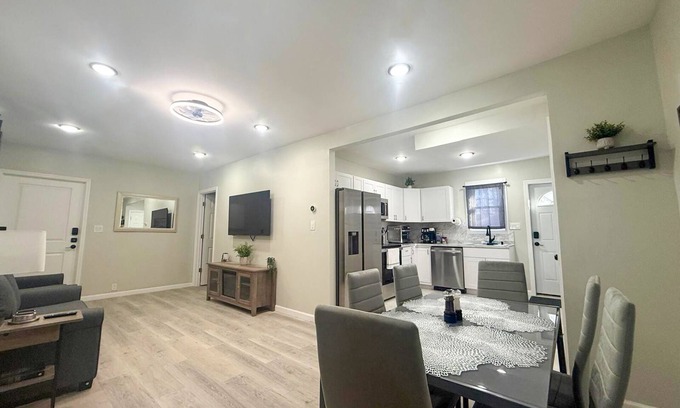 Newton Apartment | Town & Country Andover 1st Floor 2 Bedroom