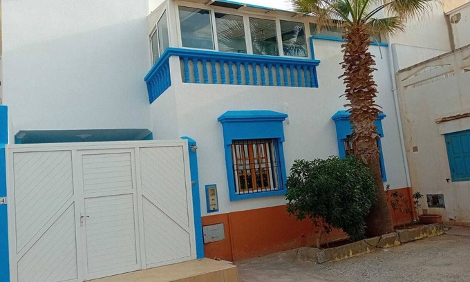 Tnine Aglou House | Town house in Aglou Plage "chez Laurent": Ocean and Mountain