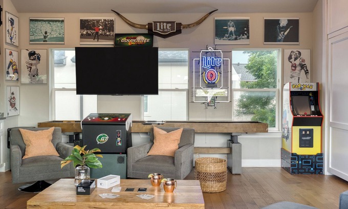 Riverside House | Town Lake Townhouse | Hot Tub, Game Room & Skyline Views