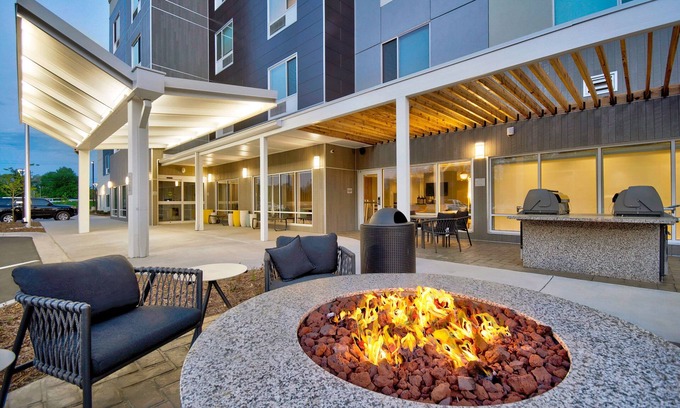 Asheville Hotel | TownePlace Suites by Marriott Asheville West