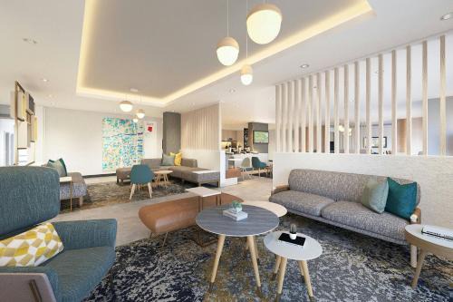 Central Newport News Hotel | TownePlace Suites by Marriott Newport News Airport