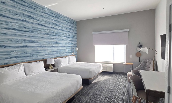 Girard Hotel | Towneplace Suites By Marriott Youngstown North