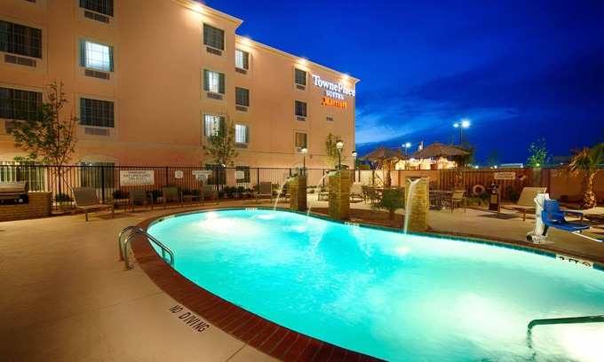 Seguin Hotel | TownePlace Suites by Marriott Seguin