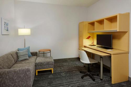 Westminster Hotel | TownePlace Suites by Marriott London